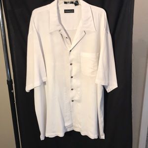 UltraClub mens size 3XL white short sleeved shirt